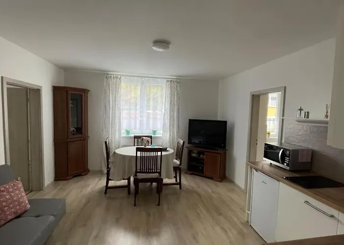 Dum Nad Jezerem - I. Apartment *